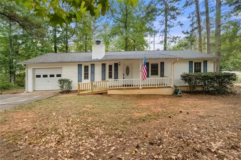 275 Seminole Cir, Suwanee, GA 30024