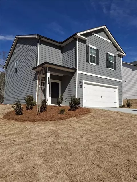 8647 Paradise Dr, Douglasville, GA 30134