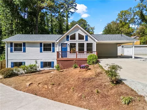 4943 Apple Valley Rd, Douglasville, GA 30135