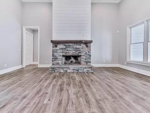 607 Walker Ct, Canton, GA 30115 photo 6