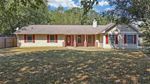1115 Bennett Rd, Powder Springs, GA 30127