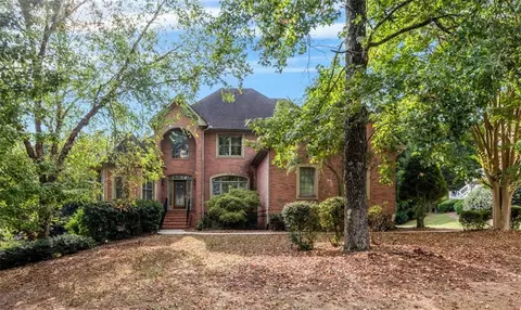 320 Broadmoor Way, Mcdonough, GA 30253