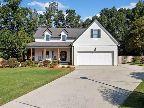 373 Thorntree Ct, Lawrenceville, GA 30043