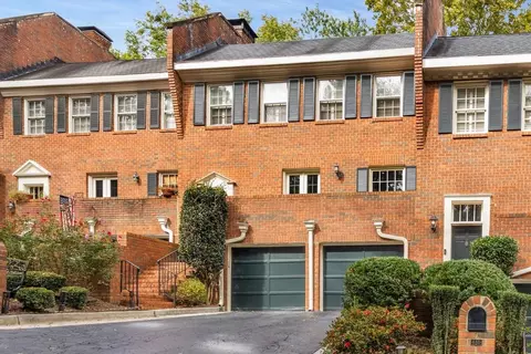 634 Jefferson Cir NE, Sandy Springs, GA 30328