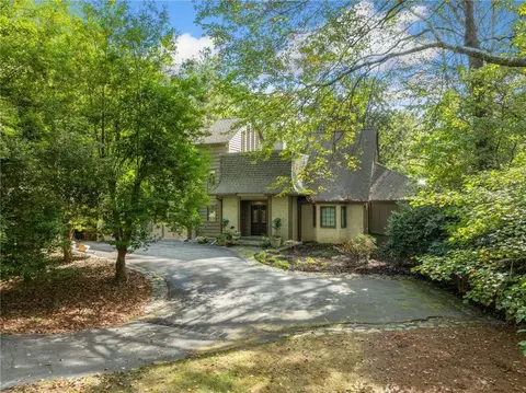 120 Cat Cay Ct, Atlanta, GA 30350