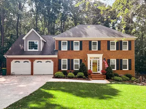 3603 Woodlark Dr NE, Roswell, GA 30075
