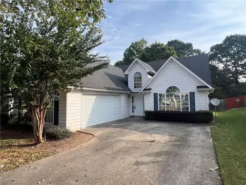 245 Jon Jeff Dr NW, Lilburn, GA 30047