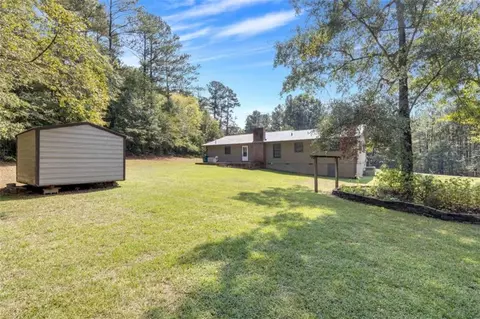 40 Spring Court Dr, Oxford, GA 30054