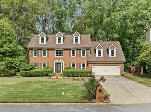 341 Shore Dr, Suwanee, GA 30024
