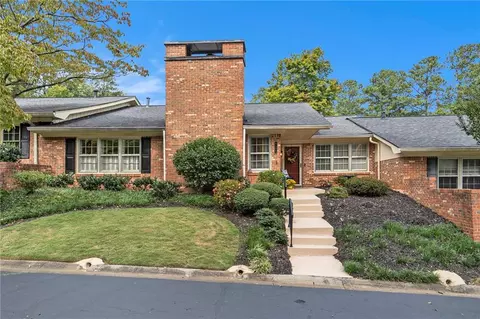 6409 W Deer Hollow Way, Peachtree Corners, GA 30092