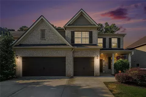 732 Independence Ln, Acworth, GA 30102