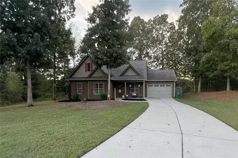 8730 Shade Tree Ct, Clermont, GA 30527