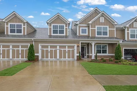 1402 Lexington Green Pnes, Cumming, GA 30040