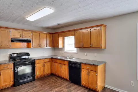 85 Valley View Dr, Covington, GA 30016 photo 17