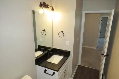 3264 Roundfield Cir, Duluth, GA 30096 photo 21