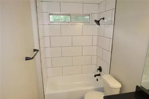 3264 Roundfield Cir, Duluth, GA 30096 photo 20