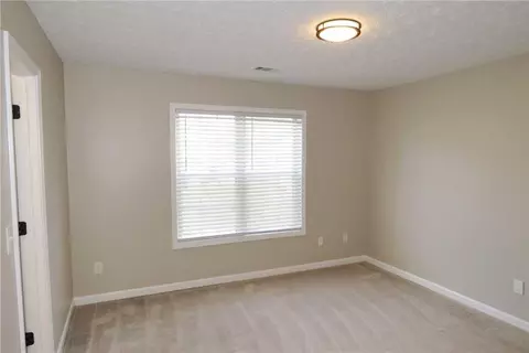 3264 Roundfield Cir, Duluth, GA 30096 photo 13