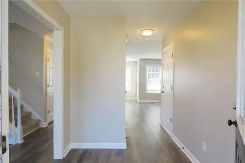 3264 Roundfield Cir, Duluth, GA 30096 photo 2