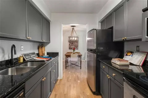 1150 Collier Rd NW #D14, Atlanta, GA 30318