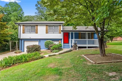 3710 Douglas Ridge Trl, Douglasville, GA 30135