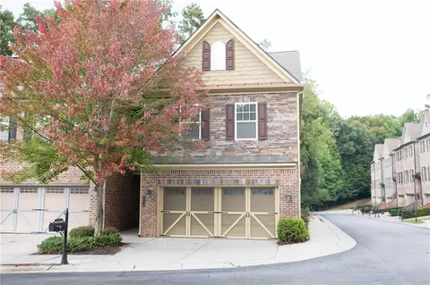 5911 Oxford Chase Cir, Peachtree Corners, GA 30092