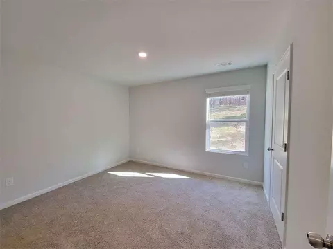 60 Heyman Dr, Covington, GA 30016 photo 3