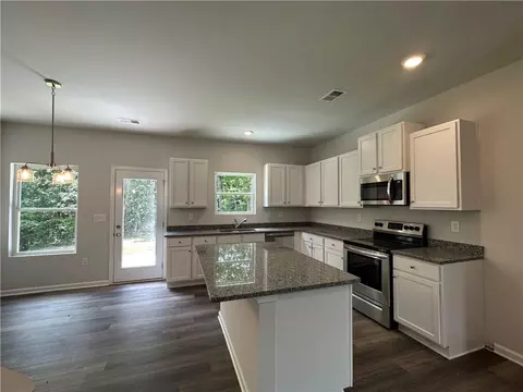 60 Heyman Dr, Covington, GA 30016 photo 5