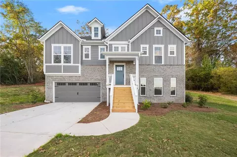 173 Sterling Meadows Dr, Demorest, GA 30535