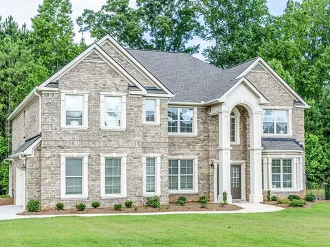 809 Suncrest Ct, Hampton, GA 30228 photo 3