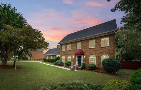 5573 Manassas Run, Stone Mountain, GA 30087