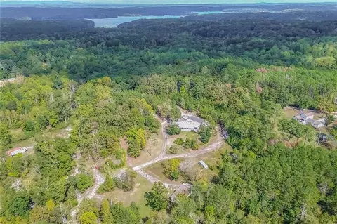 4310 Bryan Ln SE, Acworth, GA 30102