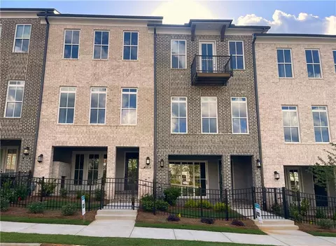 3805 Osprey Ridge Rd #204, Peachtree Corners, GA 30092