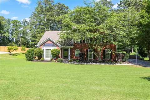 1430 Sassafras Ln, Cumming, GA 30041