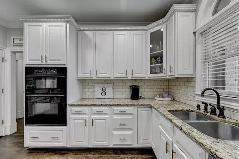 8025 Halstead Dr, Suwanee, GA 30024 photo 15