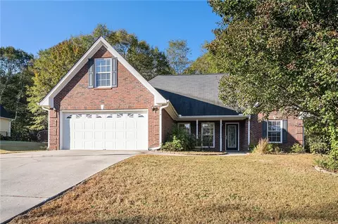 95 Green Valley Dr, Oxford, GA 30054