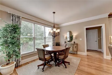 6945 Kettering Ln, Suwanee, GA 30024 photo 16