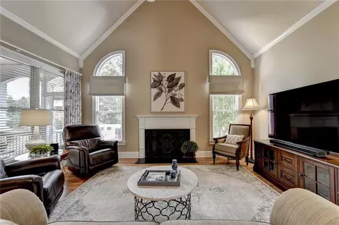 6945 Kettering Ln, Suwanee, GA 30024 photo 18