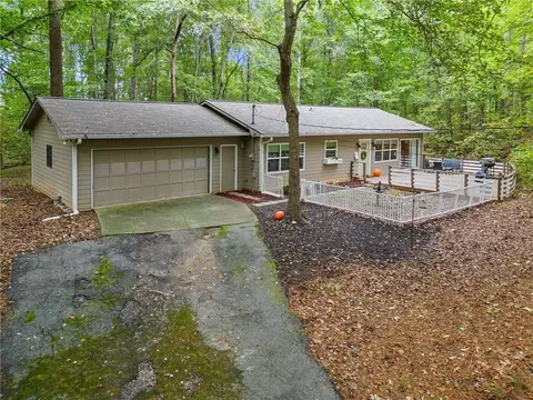 1345 Cole Creek Rd, Dallas, GA 30157