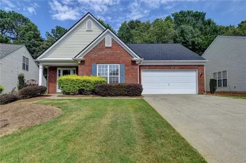 6510 Waveland Dr, Cumming, GA 30040