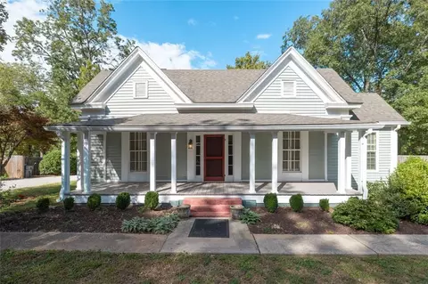 150 E Main St, Rutledge, GA 30663 photo 2