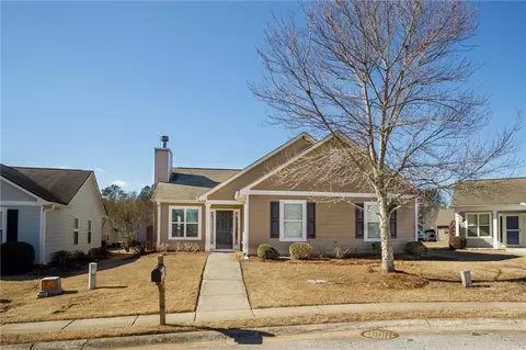 2015 Summerglen Trl, Braselton, GA 30517