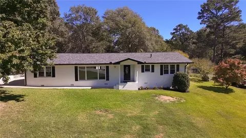 6934 Kimberly Ln, Lithia Springs, GA 30122