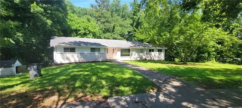 1491 Collins Hill Rd, Lawrenceville, GA 30043
