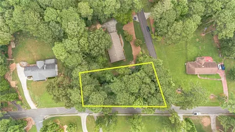 4711 Hill St, Acworth, GA 30101