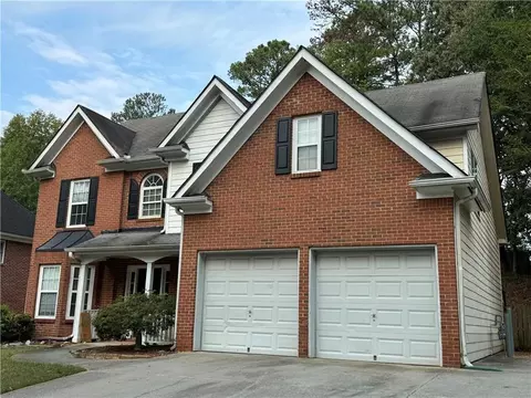 3125 Maple Terrace Dr, Suwanee, GA 30024 photo 2