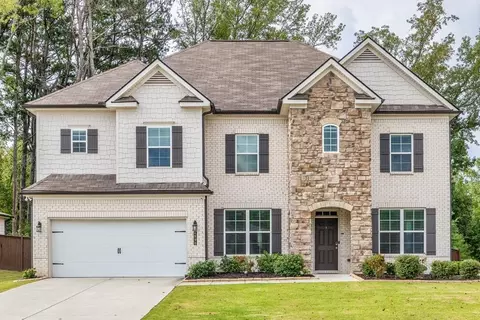 4896 Cooper Farm Dr, Buford, GA 30518