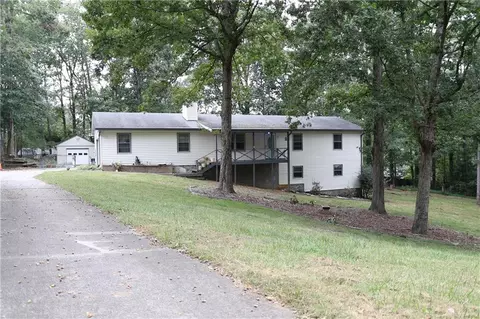 3219 Boulder Brook Dr, Lithonia, GA 30038