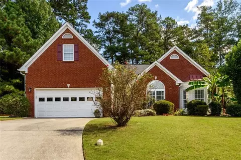 1027 Creekshire Way, Lawrenceville, GA 30043