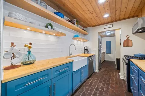 Kitchen - 2862 Tree Top Rd, Dacula, GA 30019 photo 1 of 6