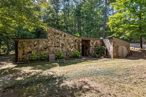 2862 Tree Top Rd, Dacula, GA 30019